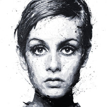 Load image into Gallery viewer, Twiggy Lawson Limited Edition PRINT
